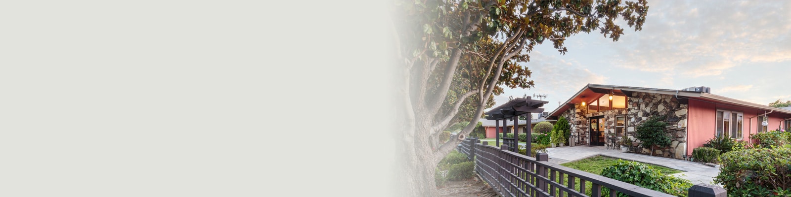 Exterior shot of Sunnyvale Post Acute